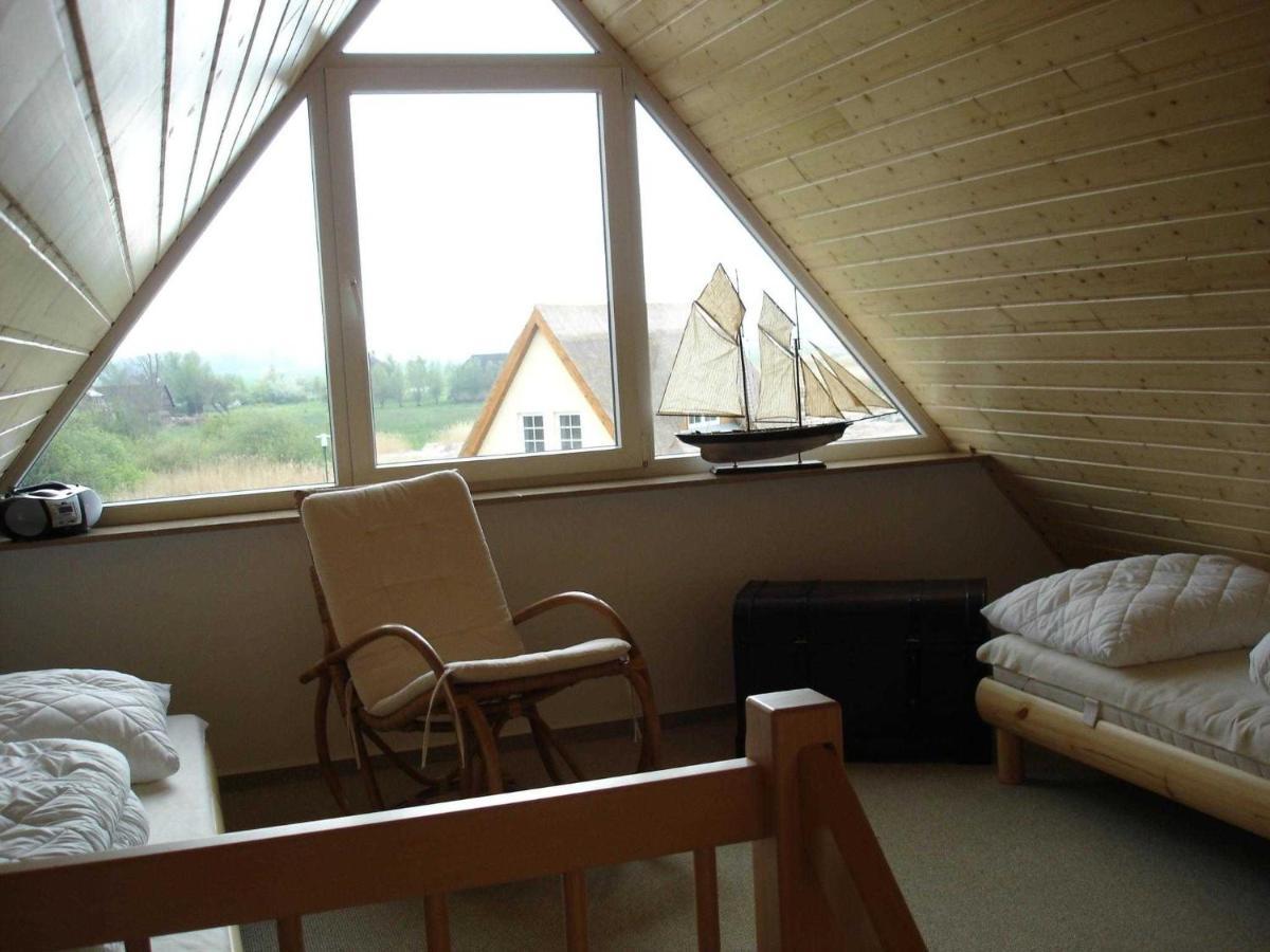 Ferienhaus Boddenblick Und Kranich Vieregge Bagian luar foto